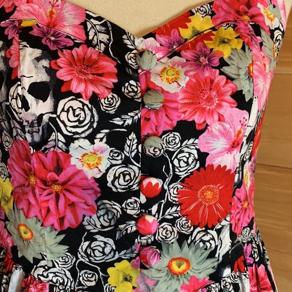 Hell Bunny skulls and flowers halter neck skater dress Size Large - Picture 6 of 13